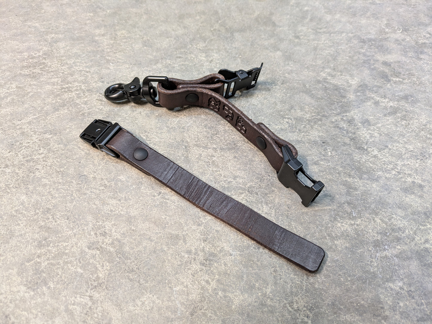 3/4 Adjustable Glove Holder